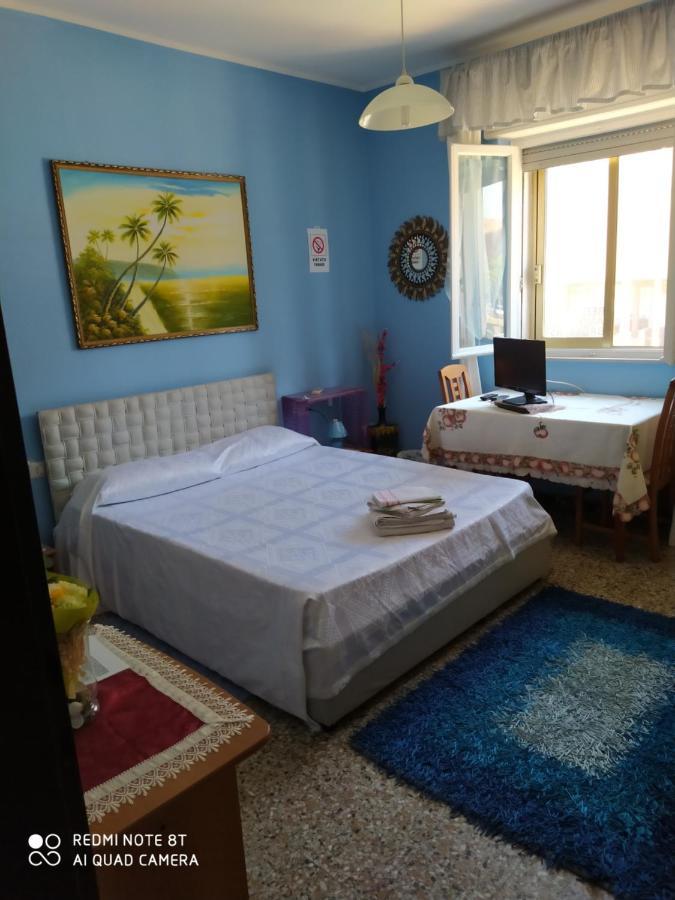 カリアリ Al Relax Bed & Breakfast エクステリア 写真